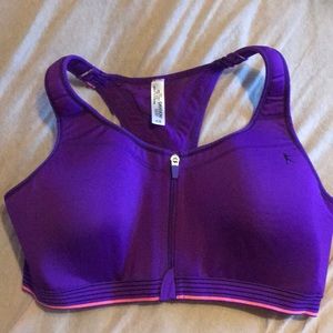Danskin sports bra